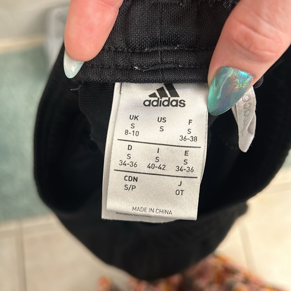 ADIDAS JOGGERS - Picture 6 of 6
